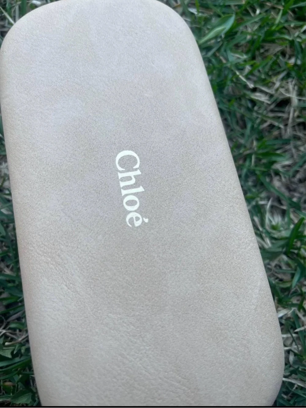 Chloé White Box with Gold Embossed Logo